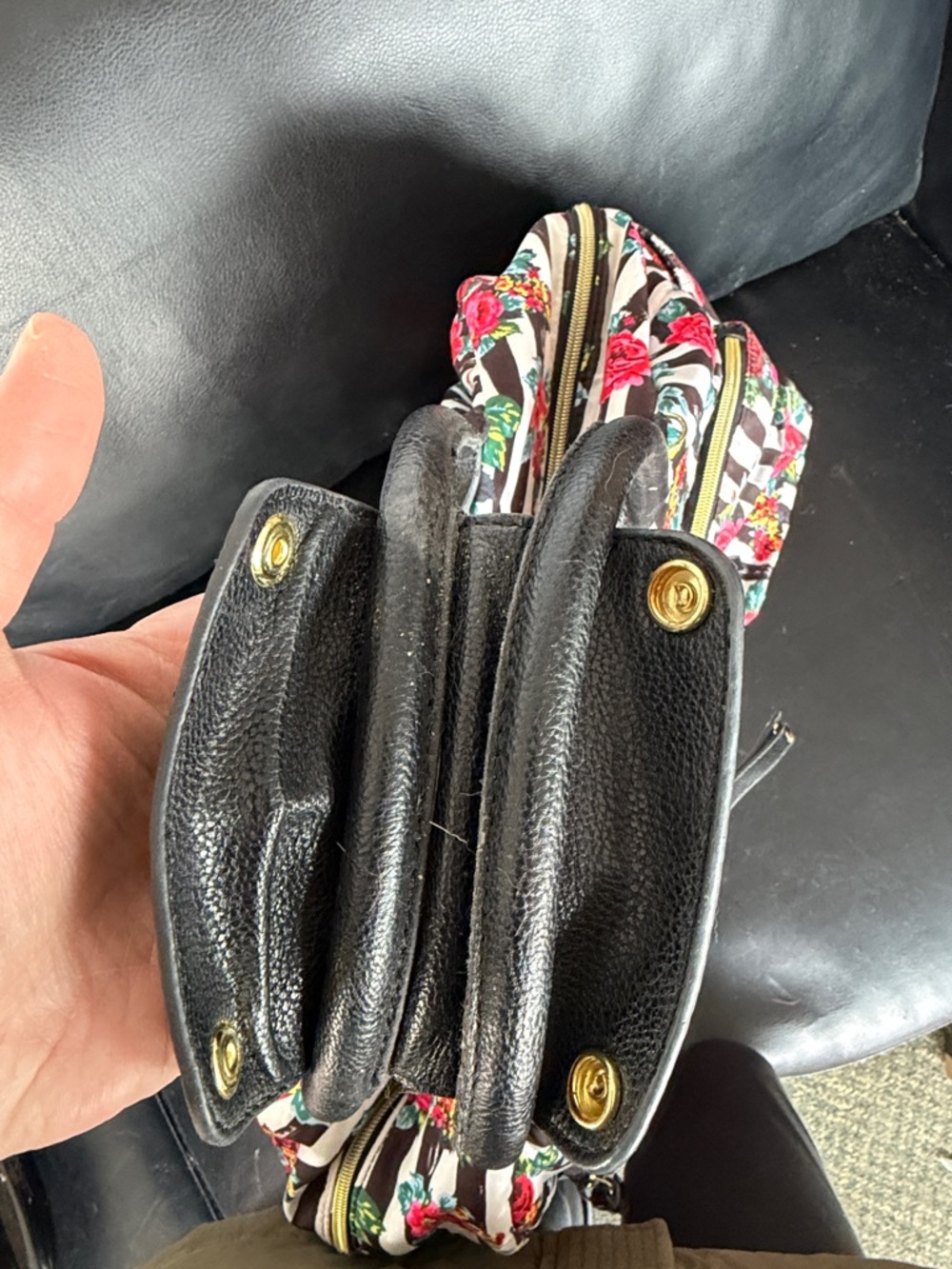 Betsy Johnson Bag - Picture 10 of 13